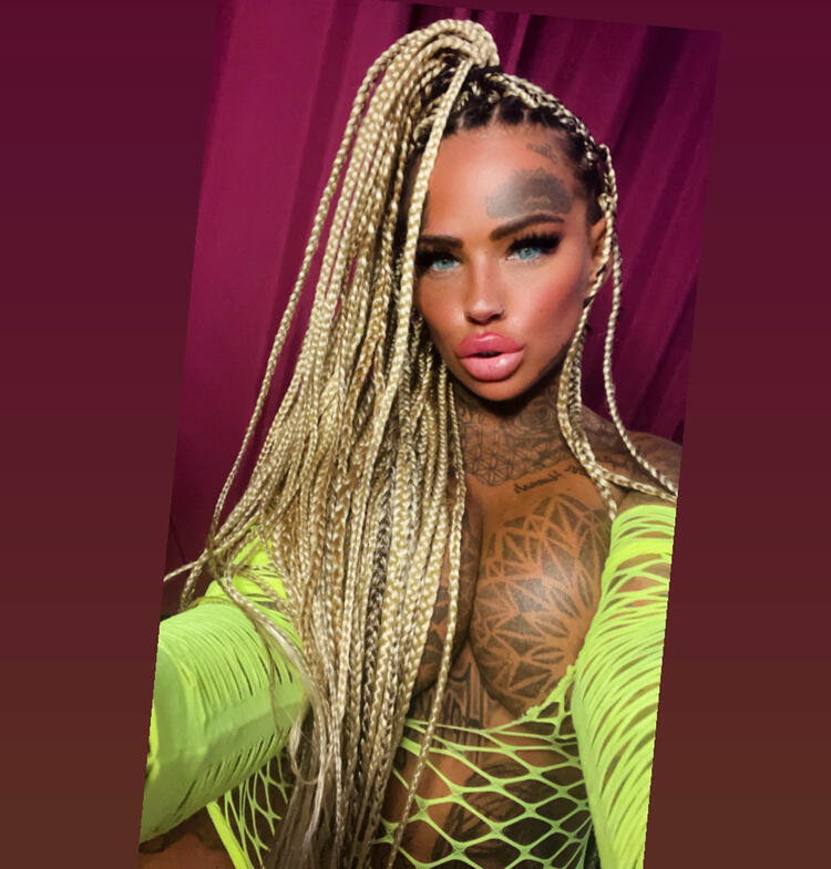 Mizz Harris 😉