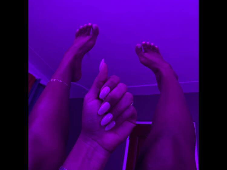 Asabi's Feet