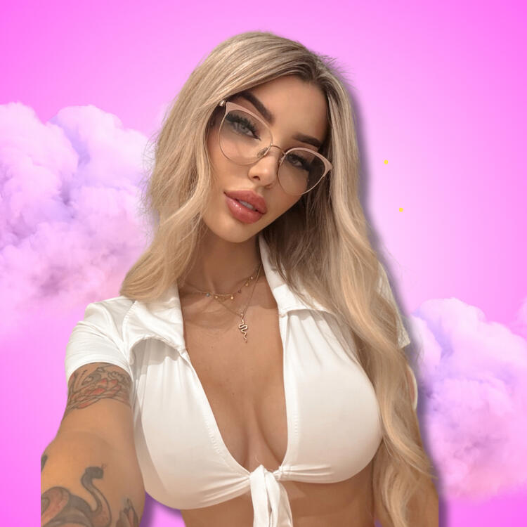 𝗕𝗮𝗿𝗯𝗶𝗲💗Sexy Cheerleader