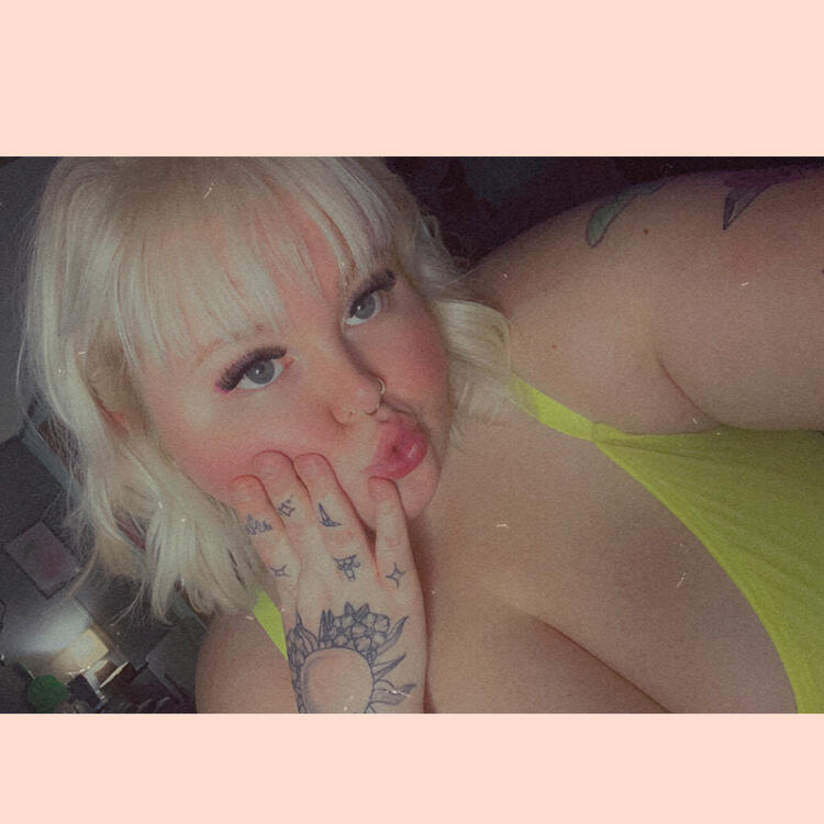 K 🌸