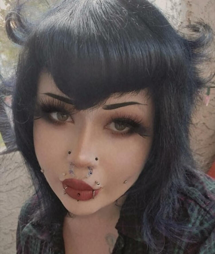 Bunnii Morbid 🦇