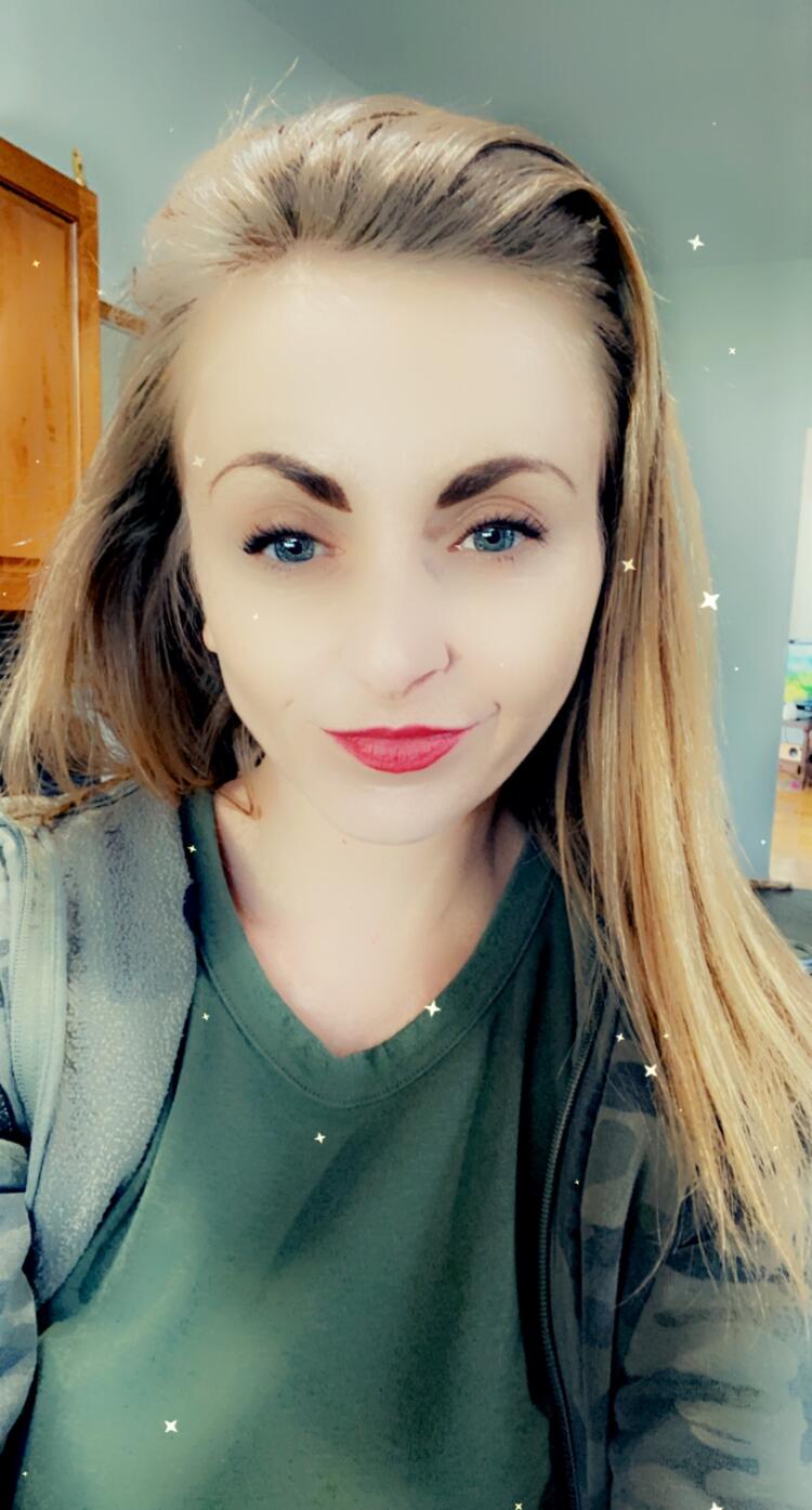 Chrissycumsalot