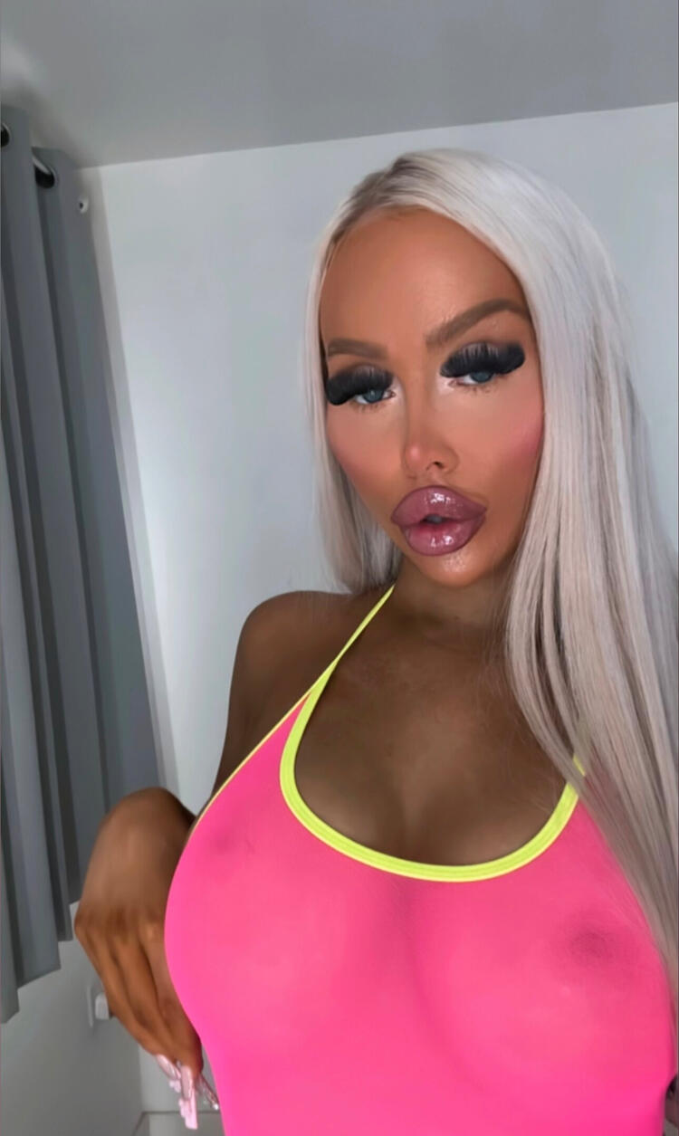 💋 🎀 YOUR VALENTINE DOLLY  🎀💋