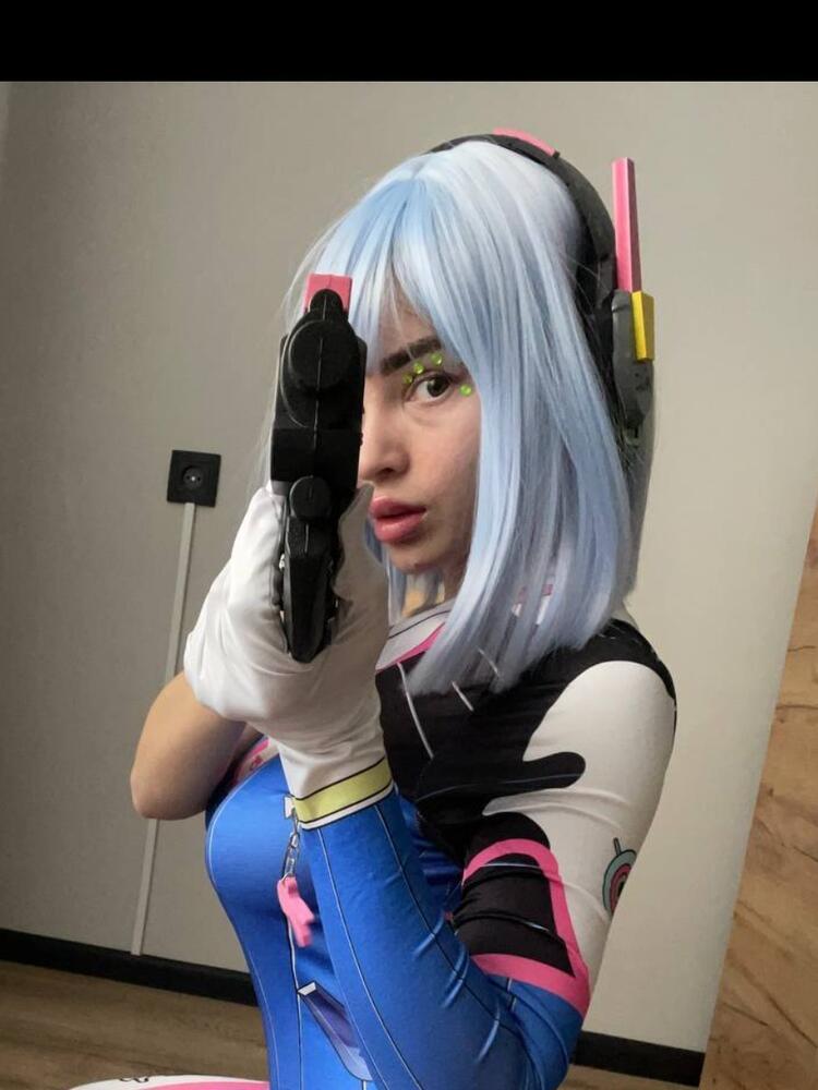 Elizabeth Moon💫