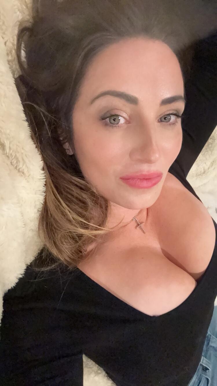 Whitney Heymount