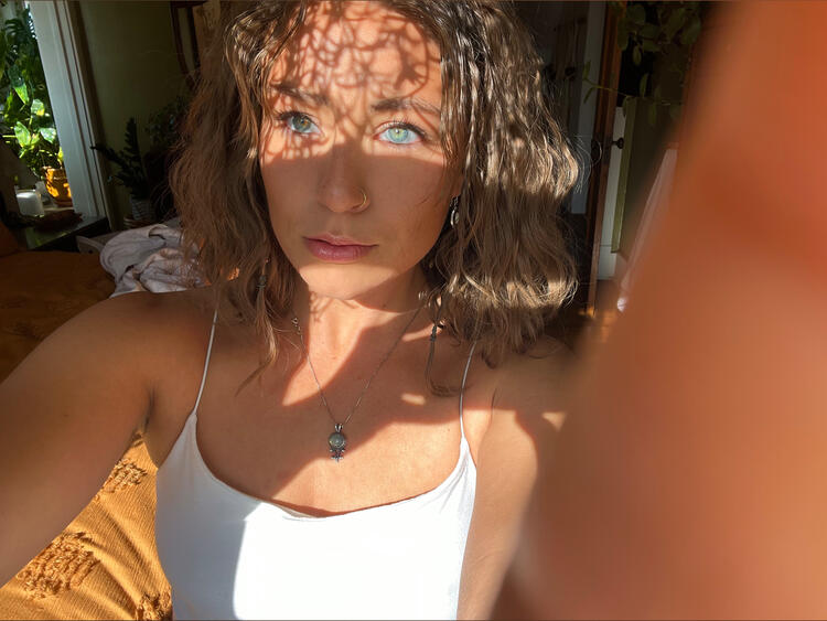 elora 🌿