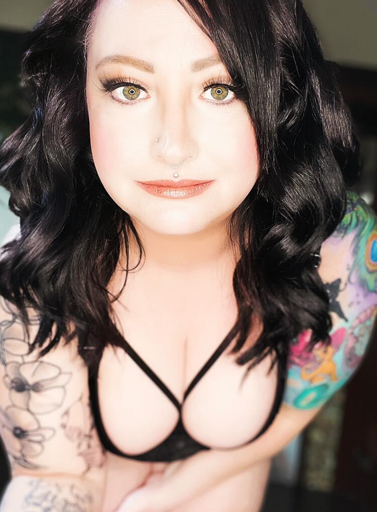 Mistress Mayhem