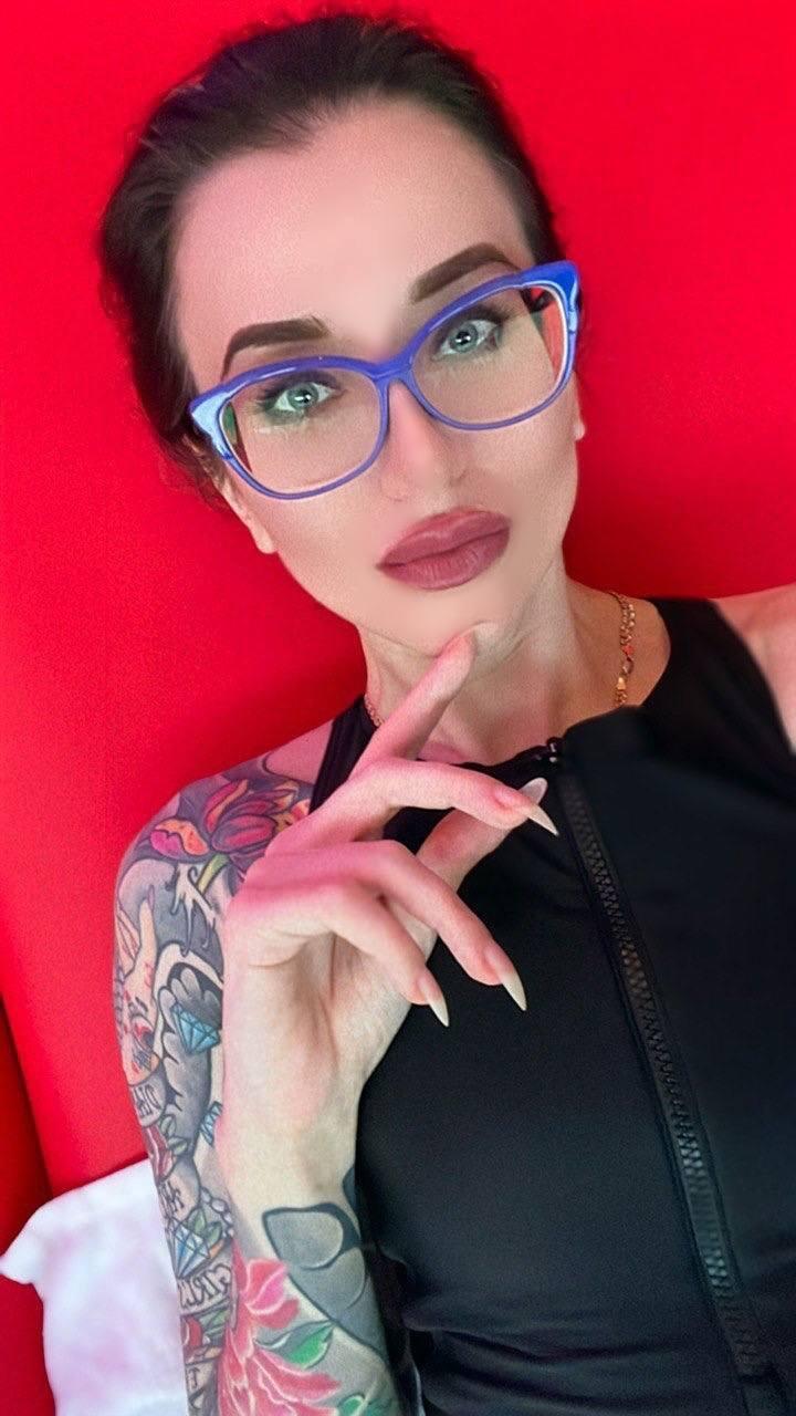 juliadomaina