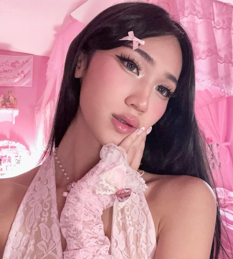 𝓂𝒾𝓈𝓈 𝓂𝒶𝓎