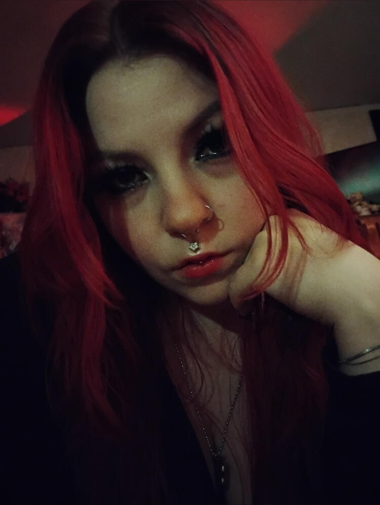 𝔯𝔬𝔵𝔶 🥀