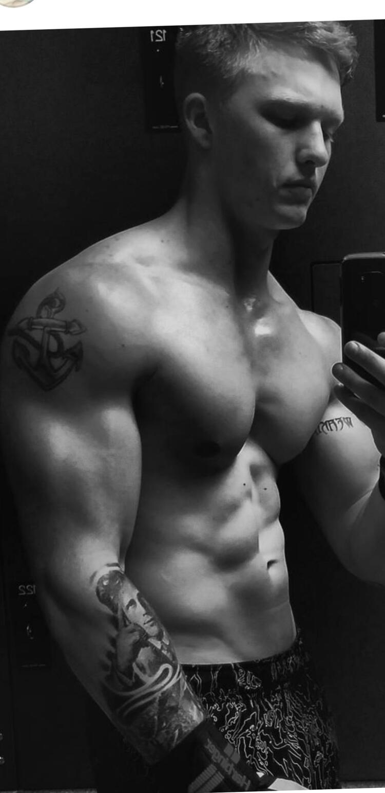 HuntreWatford 💪