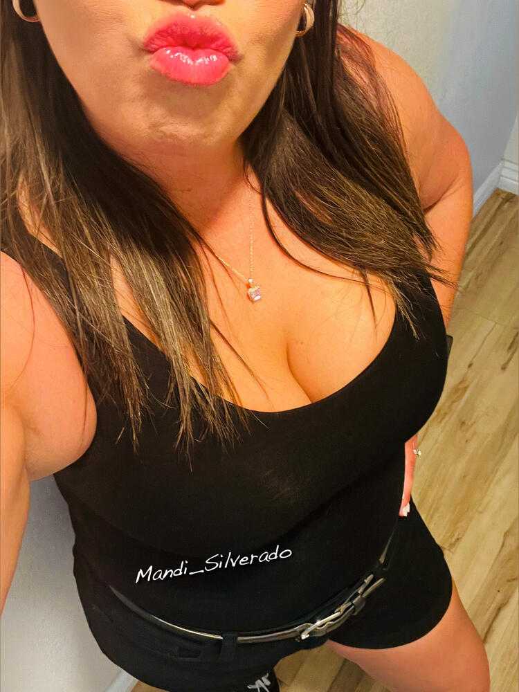 Mandi Silverado