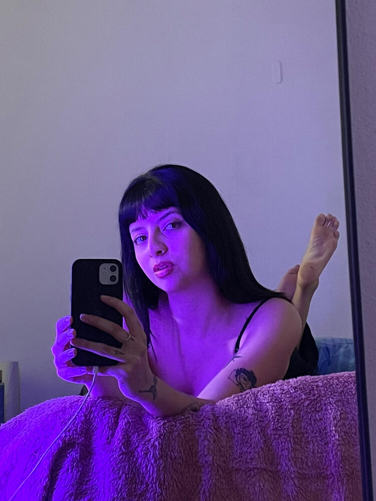 ﾟ 𝐺𝑜𝑑𝑑𝑒𝑠𝑠 𝑀𝑖𝑎 ﾟ･