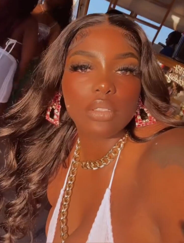 Ms.💦