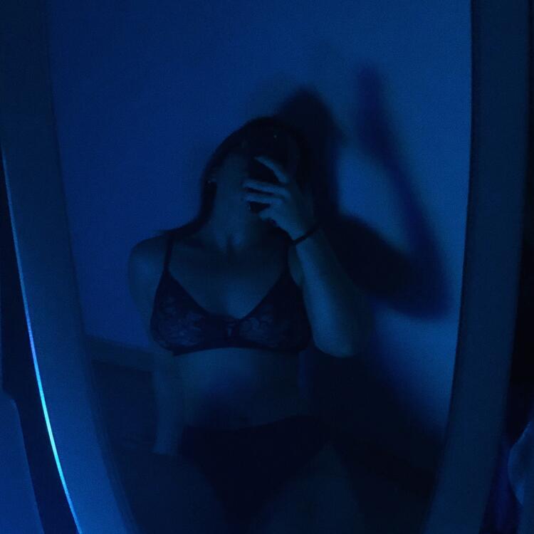 açelia 👅