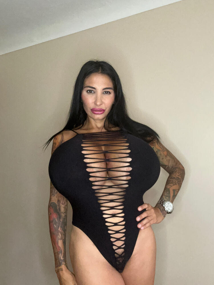 Ricki Raxxx