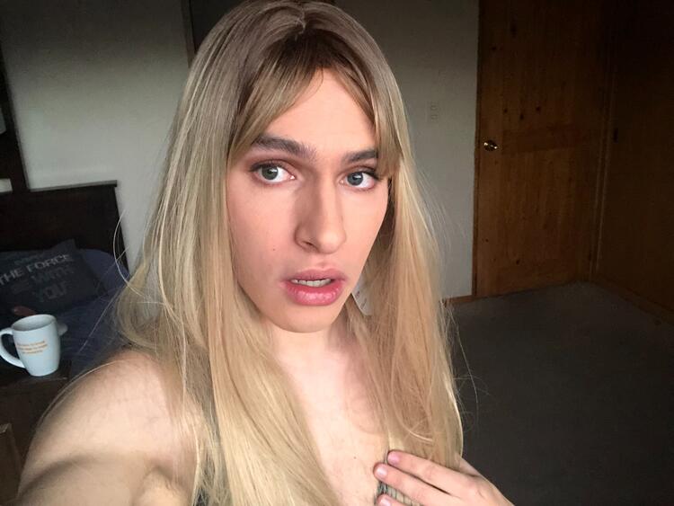 Sissy Emily