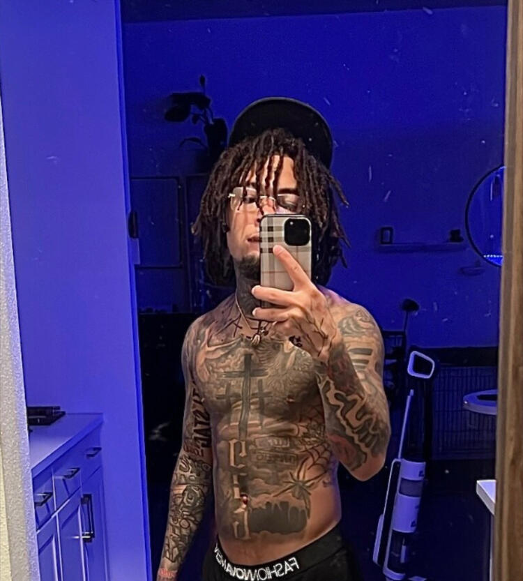Swipher (Kinkiest lightskin on OF 🔥)