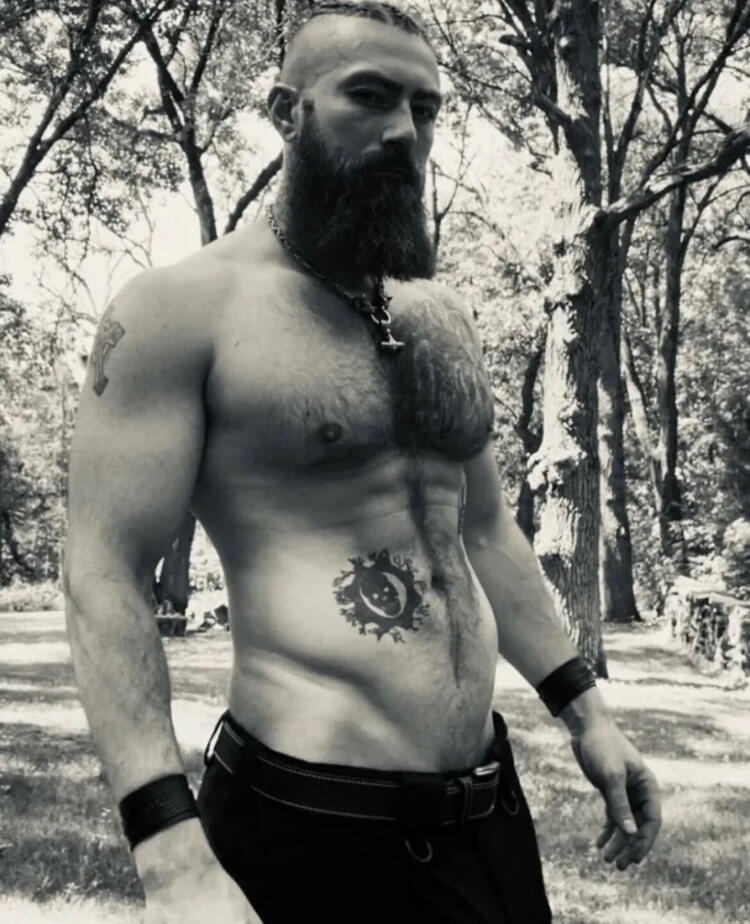 Thane Rivers Viking Lumbersnack
