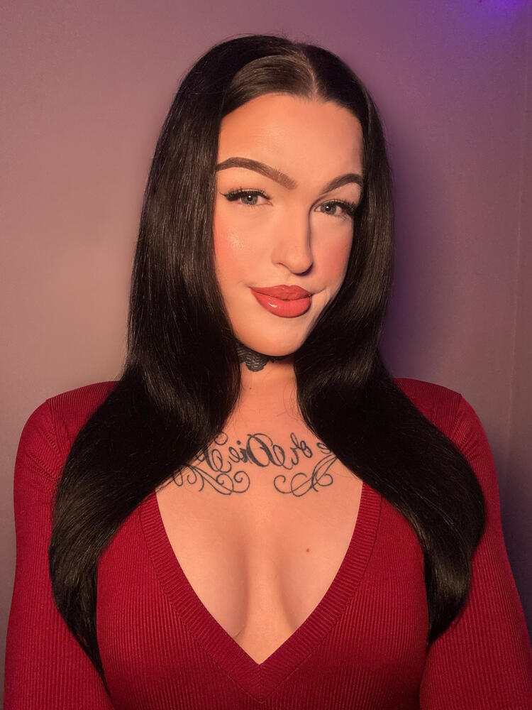 Violet 🥀