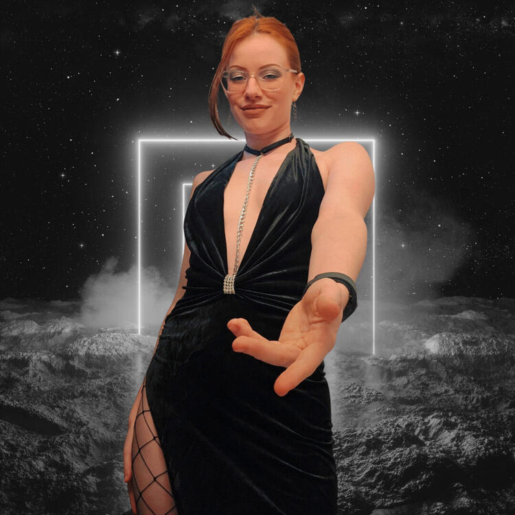 𝓜𝓲𝓼𝓼 𝓥𝓪𝓶𝓹𝓲𝓻𝓮