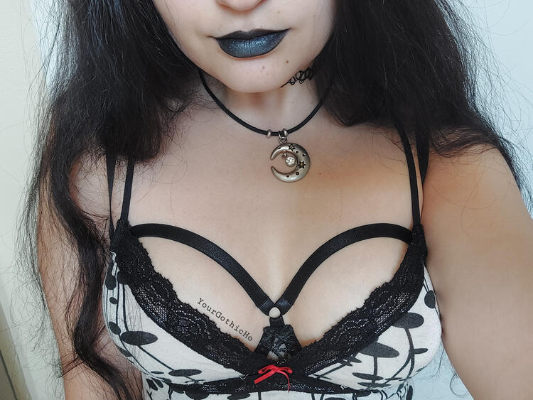 Gothicc VIP (18+)